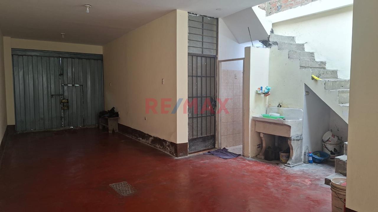 ¡Se Vende Casa En Sjl!