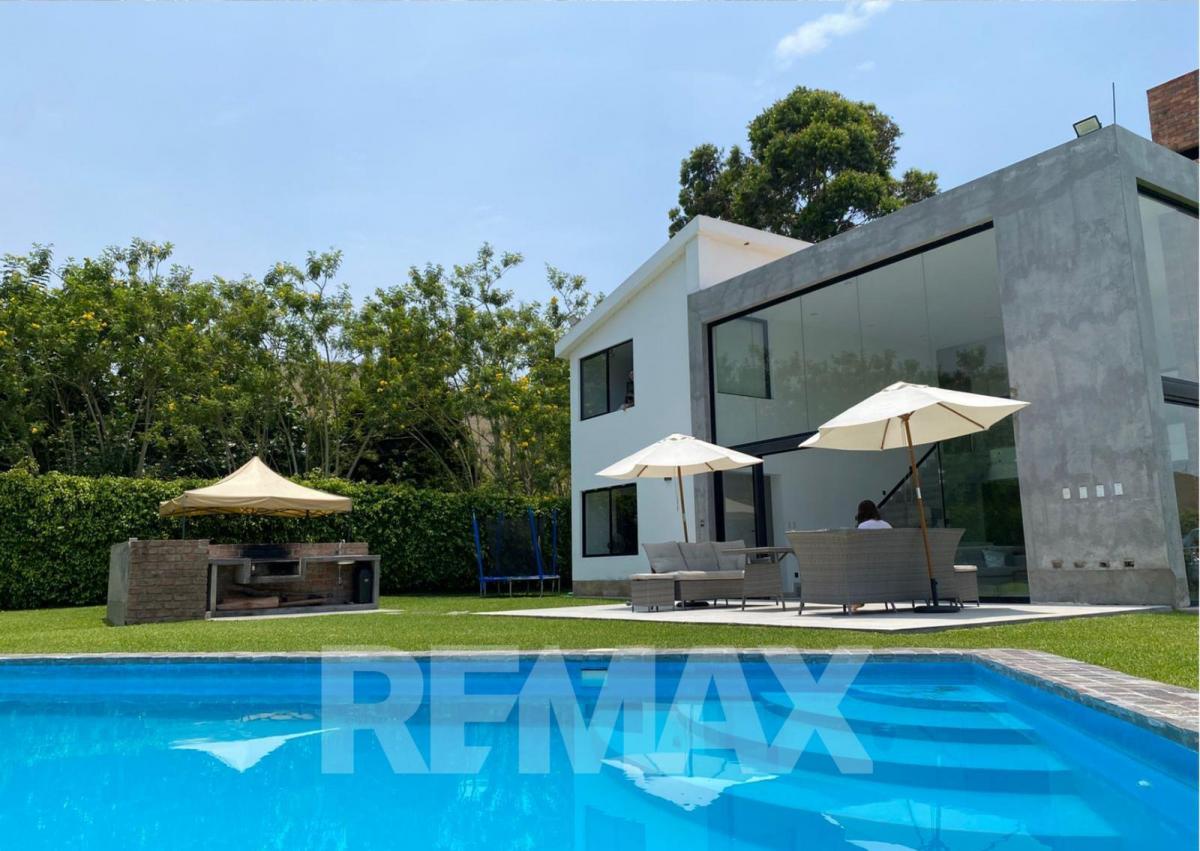 Venta de Casa en - Cañete 5 Dormitorios 