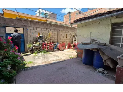 Se Vende Casa Como Terreno En Wanchaq Cusco