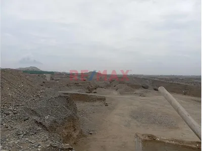 Se Vende 3.5 Hectáreas En Las Brisas De Huanchaco A 490.000 Dólares