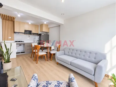 Departamento En Venta - Av. Collayuyo Recta Del Real Plaza