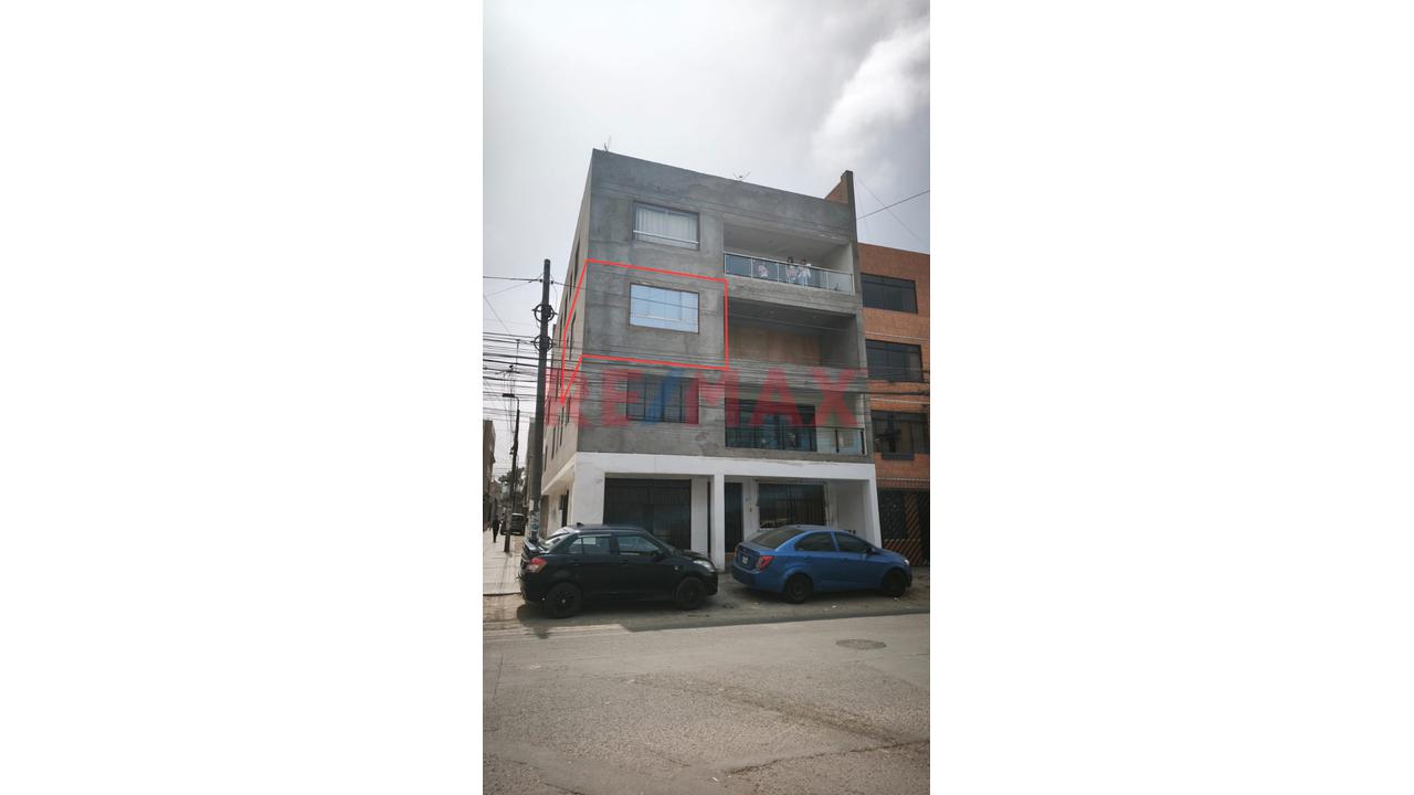 Habitación Con Baño Privado En Alquiler – Cerca A Estación San Martín | Sjl