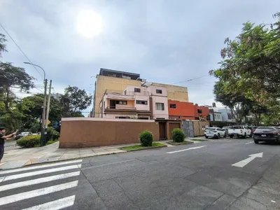 Venta de Casa en Lince - Lima 6 Dormitorios 