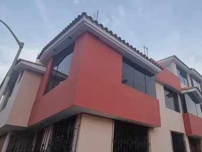 Venta de Casa en Jose Luis Bustamante y Rivero - Arequipa 5 Dormitorios 