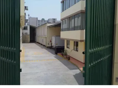Venta de Local Industrial en Ate - Lima 0 Dormitorio 