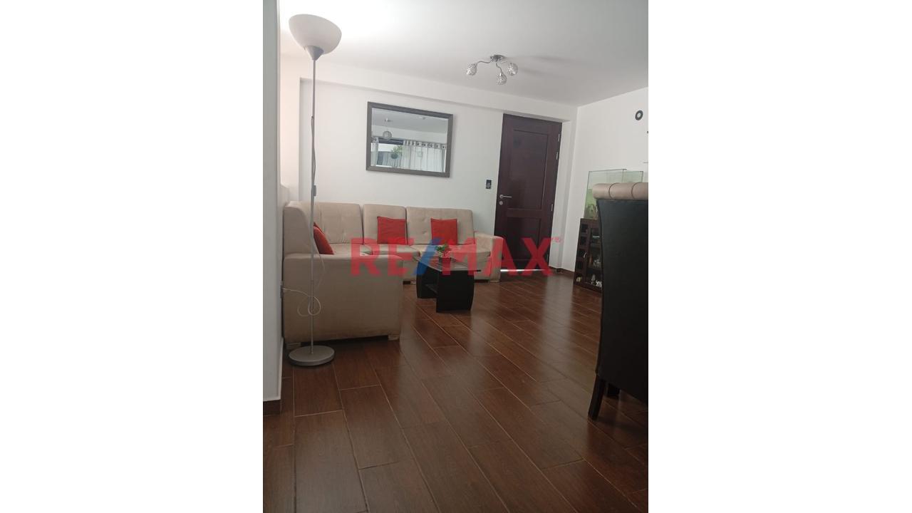 Lo Que Buscas! Vendo Departamento En 1Er Piso Con 2 Patios