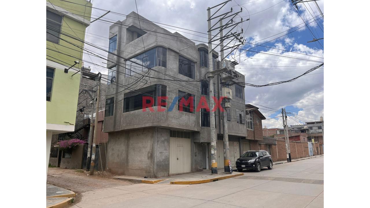 🏠 Departamento En Venta – Jr. Los Manzanos, El Tambo