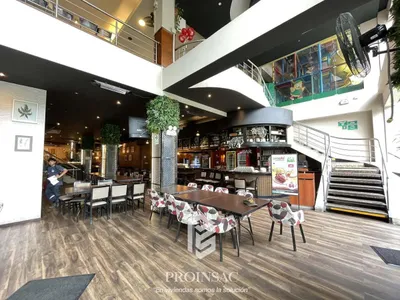Venta de Local Comercial en Miraflores - Lima 0 Dormitorio 