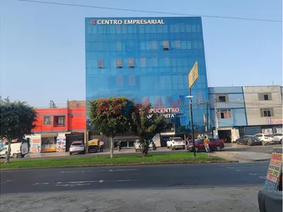 Vendo Oficina De 22.10 M² En Compucentro Santa Anita