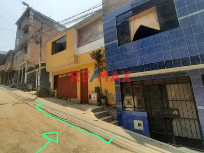 Se Vende Casa De 2 Pisos En Casablanca Sjl.