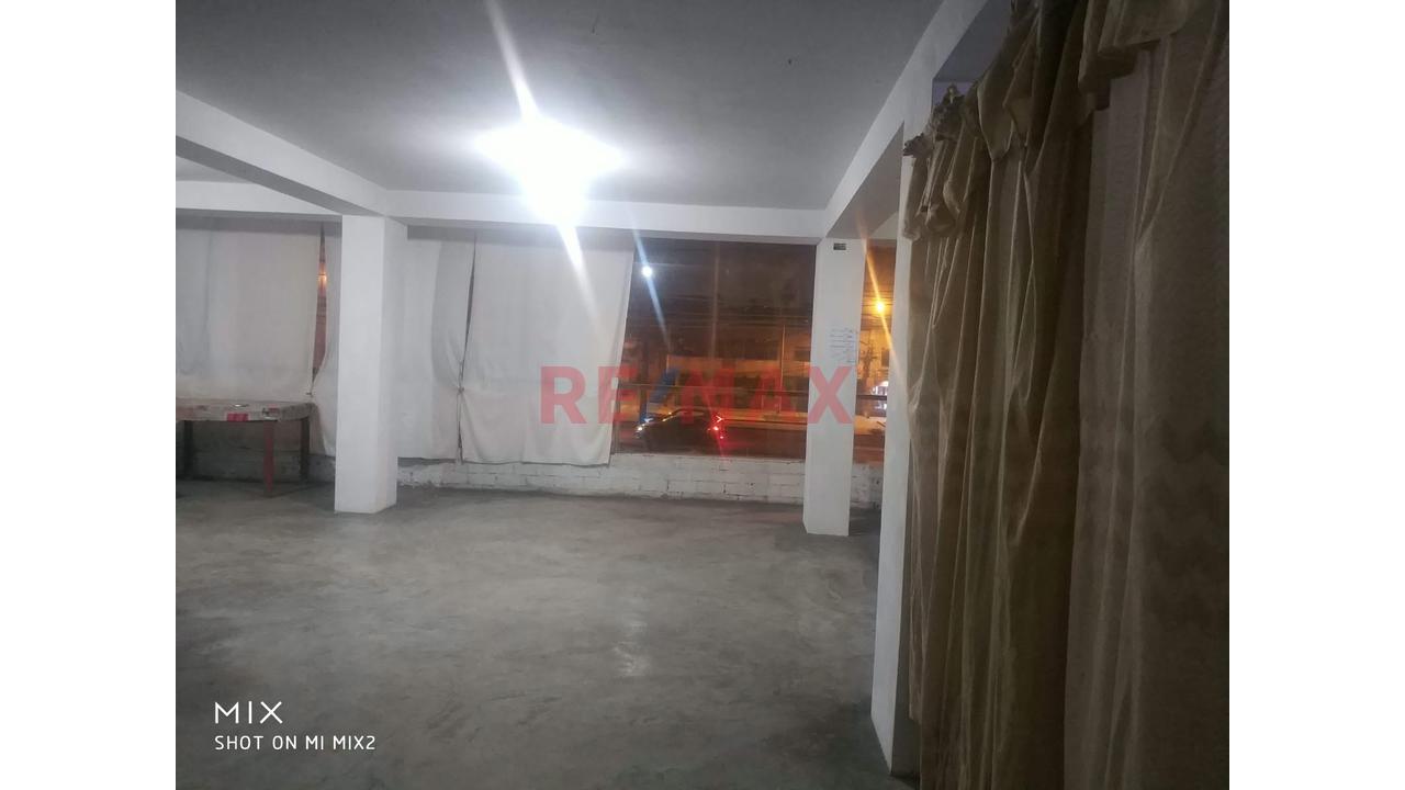 Local Comercial En 2Do Piso En Alquiler Av. Izaguirre
