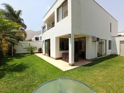 Alquiler de Casa en La Molina - Lima 3 Dormitorios 