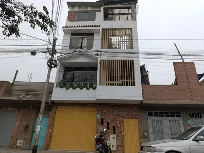 Venta de Casa en Carabayllo - Lima 10 Dormitorios