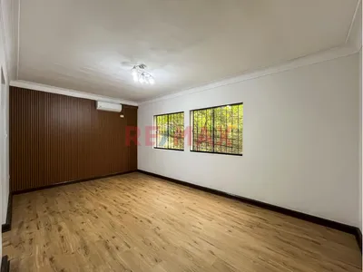 Departamento En Lince A Pasos Del Rebagliati: Ideal Para Vivienda, Consultorios U Oficinas