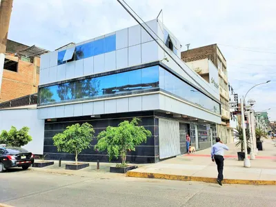 Alquiler de Oficina en Lurigancho - Lima 1 Dormitorio 