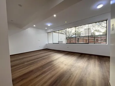 Venta de Departamento en Santiago de Surco - Lima 3 Dormitorios