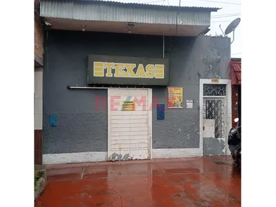 Casa Ideal Para Negocio Y Vivienda .