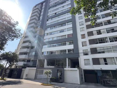 Venta de Departamento en Surquillo - Lima 2 Dormitorios