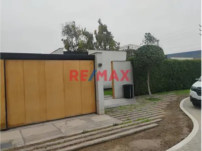 Se Vende Casa De Campo En Lurin