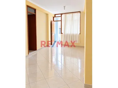 Departamento En Urb. Los Naranjos - Los Olivos