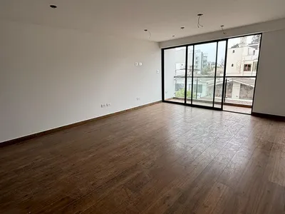 Venta de Departamento en Santiago de Surco - Lima 3 Dormitorios
