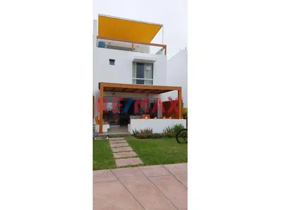 Alquiler Casa De Playa A 20 Mts. Del Mar