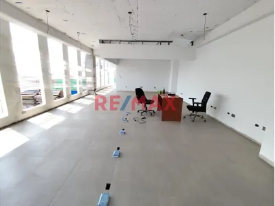 Alquiler De Oficina En Carabayllo De 120M2
