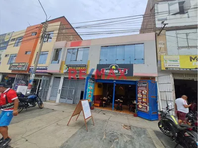 Oportunidad En Comas - Av. Universitaria/ Av. 22 De Agosto