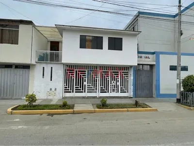 Casa Con Cochera Mas Departamento En El Milagro