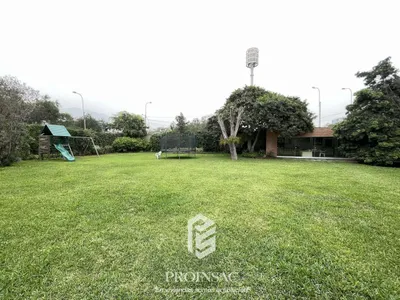 Venta de Terreno / Lote en Santiago de Surco - Lima 4 Dormitorios 