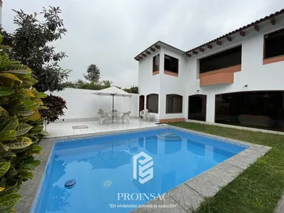 Venta de Casa en La Molina - Lima 6 Dormitorios