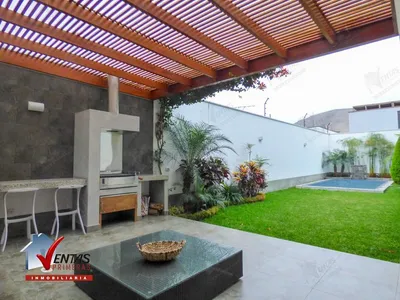 Venta de Casa en La Molina - Lima 4 Dormitorios 