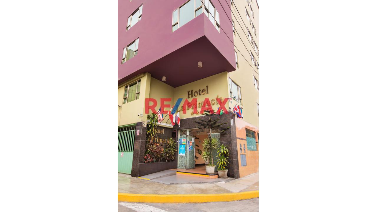 Se Alquila Hotel De 3 Estrellas Con Excelente Ubicacion En La Urb. Santa Beatriz