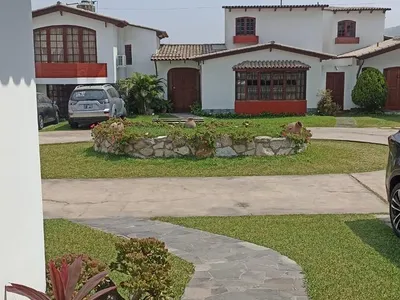 Venta de Casa en La Molina - Lima 3 Dormitorios
