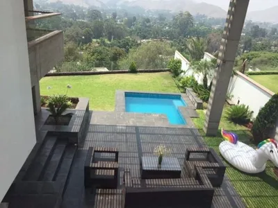 Venta de Casa en La Molina - Lima 4 Dormitorios