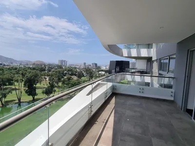 Venta de Departamento en Santiago de Surco - Lima 3 Dormitorios
