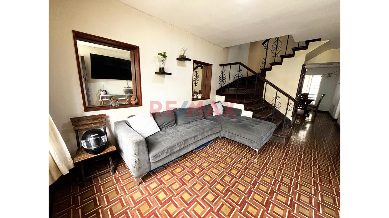 Vendo 2 Casas En Un Mismo Terreno