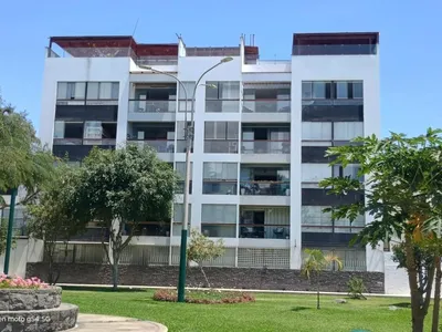 Venta de Departamento en Santiago de Surco - Lima 3 Dormitorios