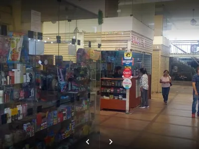 Venta de Local Comercial en Santiago de Surco - Lima 1 Dormitorio 