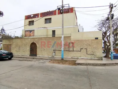 Terreno En Esquina Ideal Para Proyecto Inmobiliario