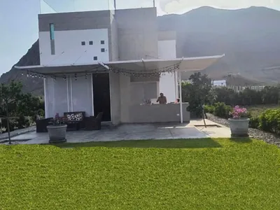 Casa 4 dorm. 345.52 m²