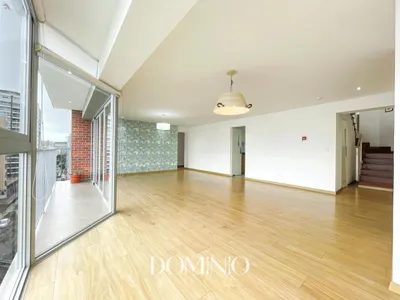 Venta de Departamento en Miraflores - Lima 3 Dormitorios 