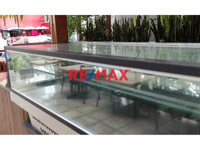 Local Comercial En San Isidro