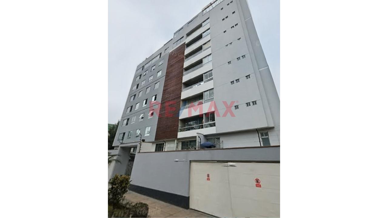 Hermoso Duplex En Venta En San Borja Con Dos Estacionamientos