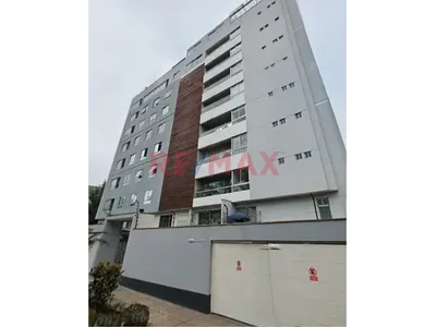 Hermoso Duplex En Venta En San Borja Con Dos Estacionamientos