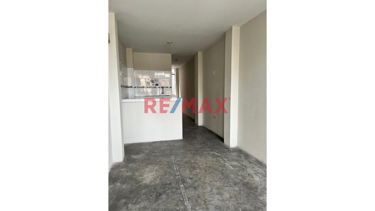 Se Vende 2 Dptos De 2 Dorm + Azotea Fte Al Colegio Politecnico De Comas