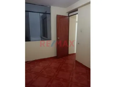 Alquilo Departamento En San Juan De Miraflores Tercer Piso