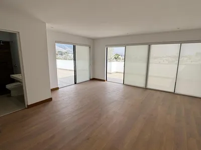 Venta de Departamento en Santiago de Surco - Lima 3 Dormitorios