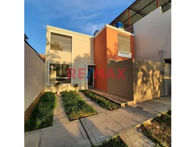 😀 De Ocasión Casa En Venta 🏡 Urb. Santa Rosa Country Club Mz H Lote 18 🔝 👉 3 Habitaciones 2 Pisos