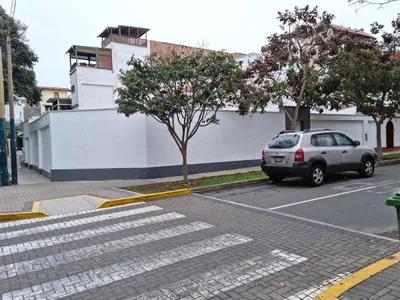 Venta de Casa en San Isidro - Lima 7 Dormitorios